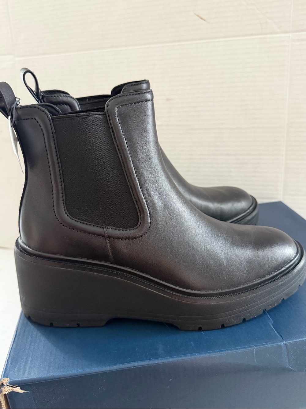 Cole Haan Women’s Boots Zerogrand Cityquest Black Waterproof Ankle Wedge 6.5 - Picture 4 of 7